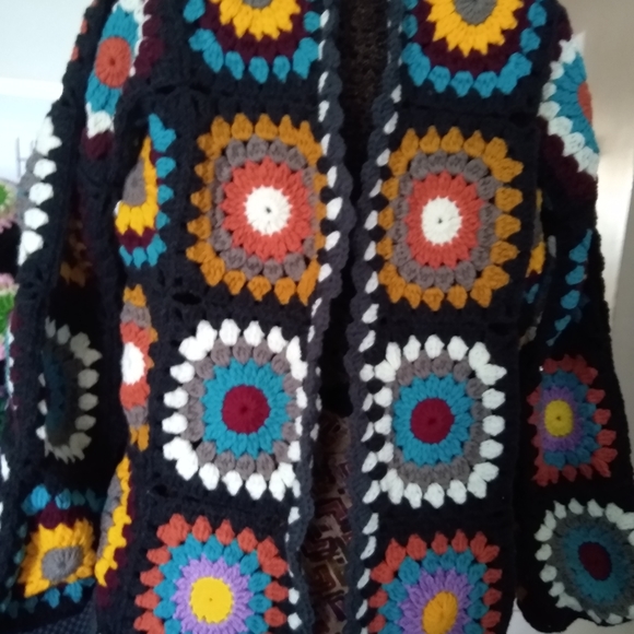 Granny square sunflower cardigan - Picture 6 of 7